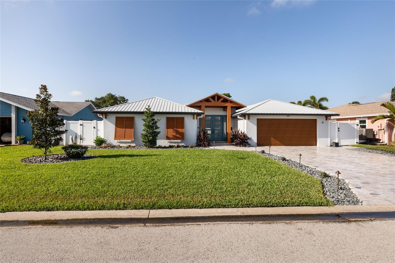 Details for 120 97th Avenue Ne, ST PETERSBURG, FL 33702