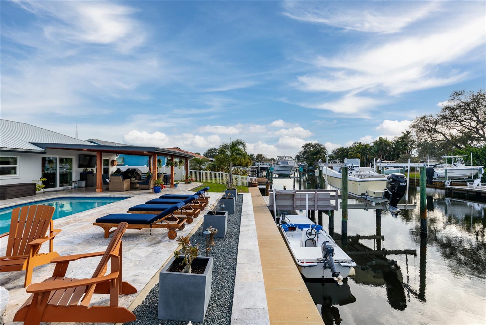 Listing photo id 15 for 120 97th Avenue Ne