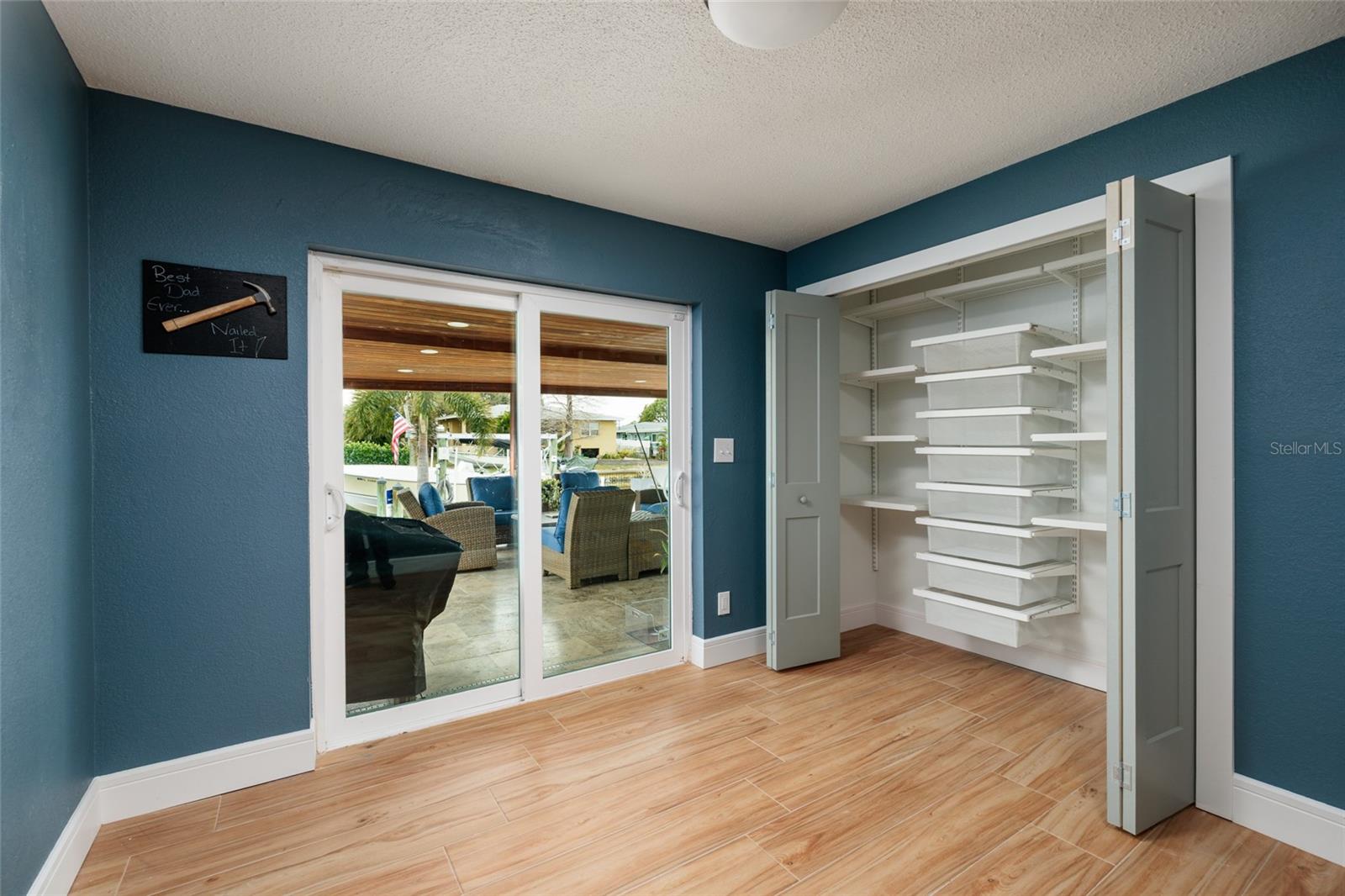 Listing photo id 30 for 120 97th Avenue Ne