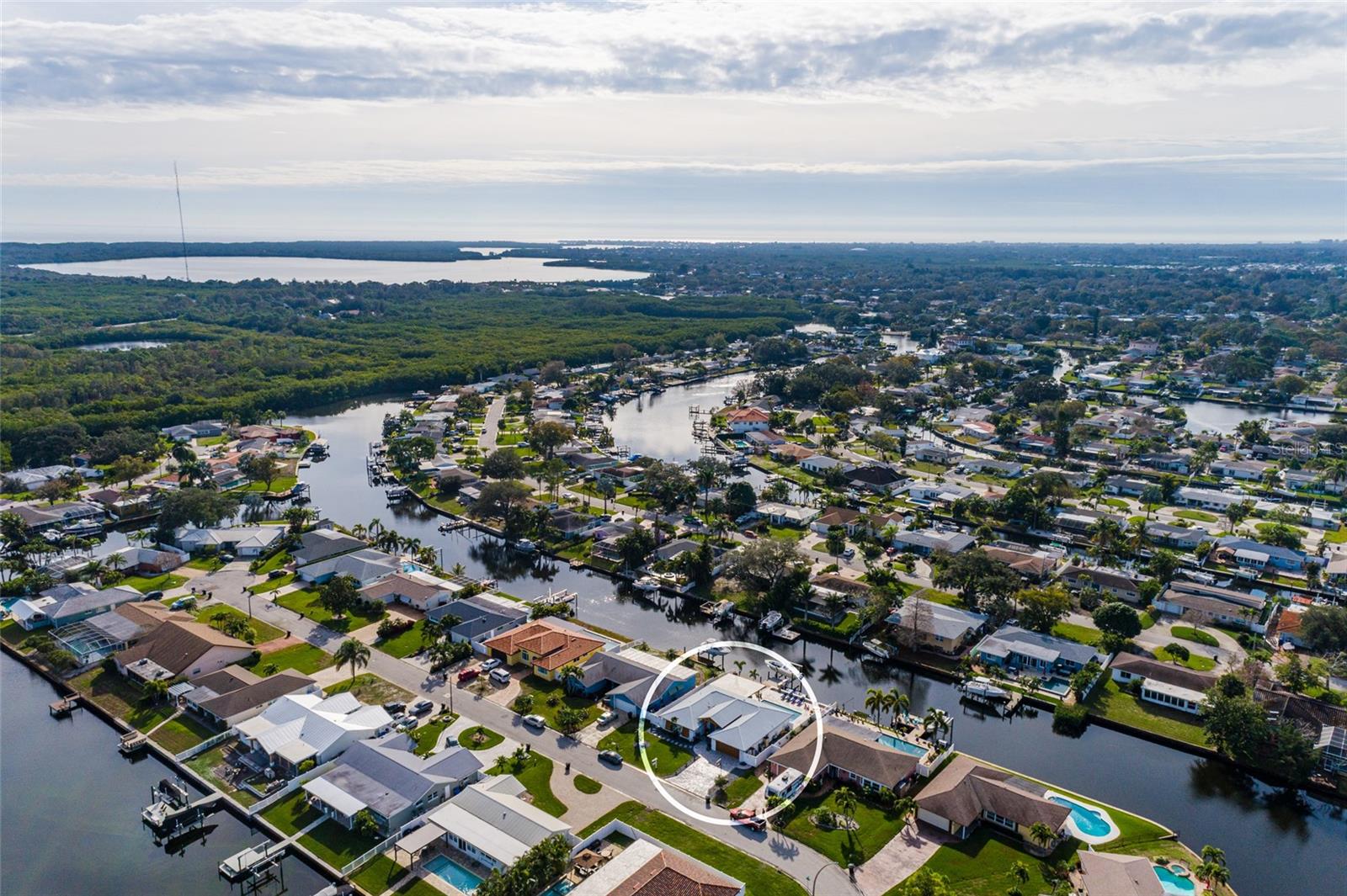 Listing photo id 42 for 120 97th Avenue Ne