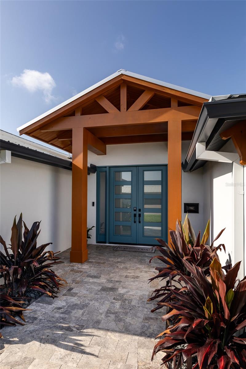 Listing photo id 3 for 120 97th Avenue Ne