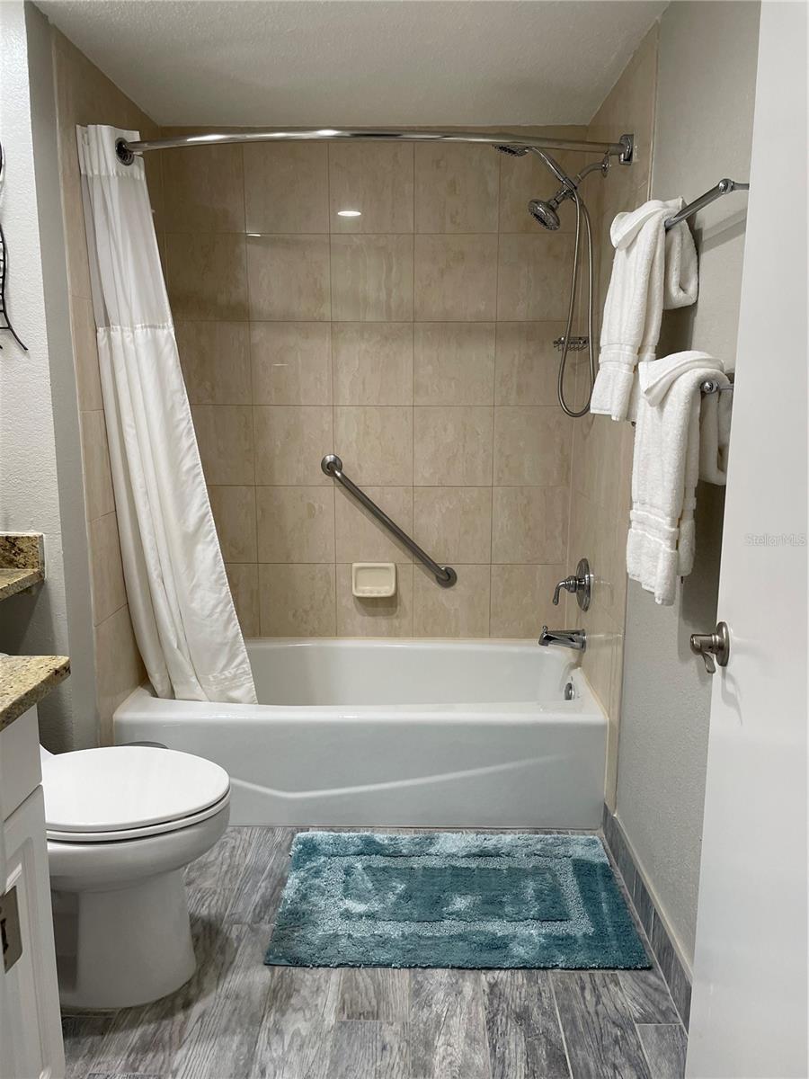 Image 12 of 23 For 36750 Us Highway 19 N 14-211