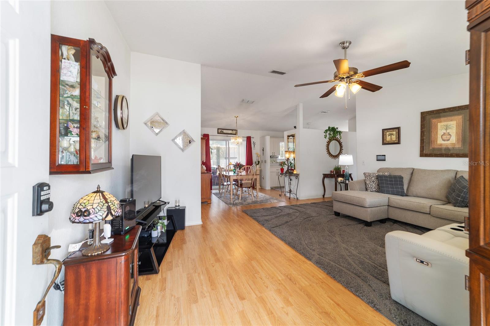 Image 15 of 70 For 10130 62nd Terrace Road