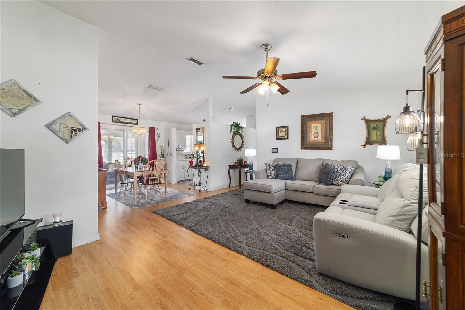 Image 16 of 70 For 10130 62nd Terrace Road