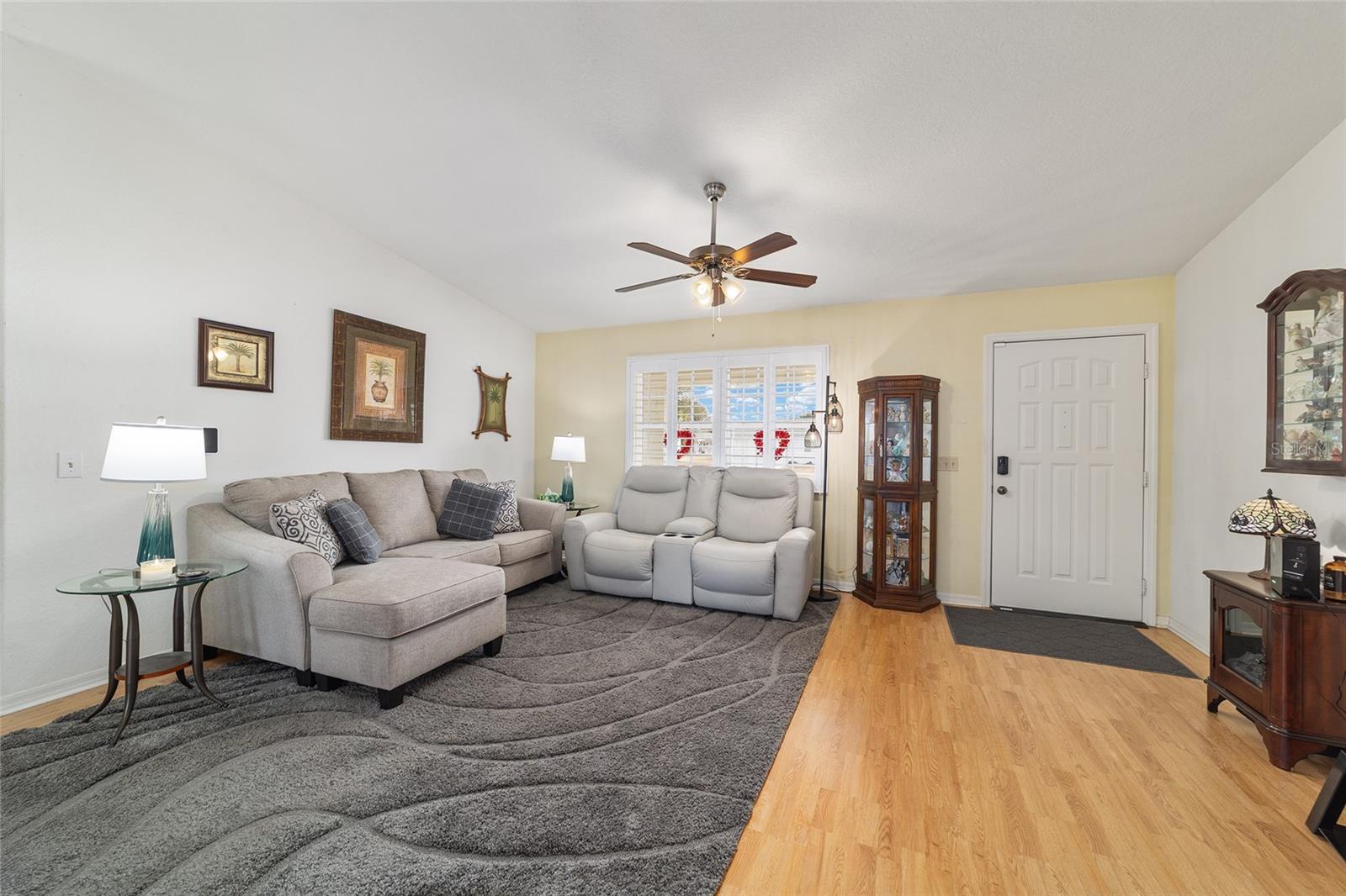 Image 19 of 70 For 10130 62nd Terrace Road