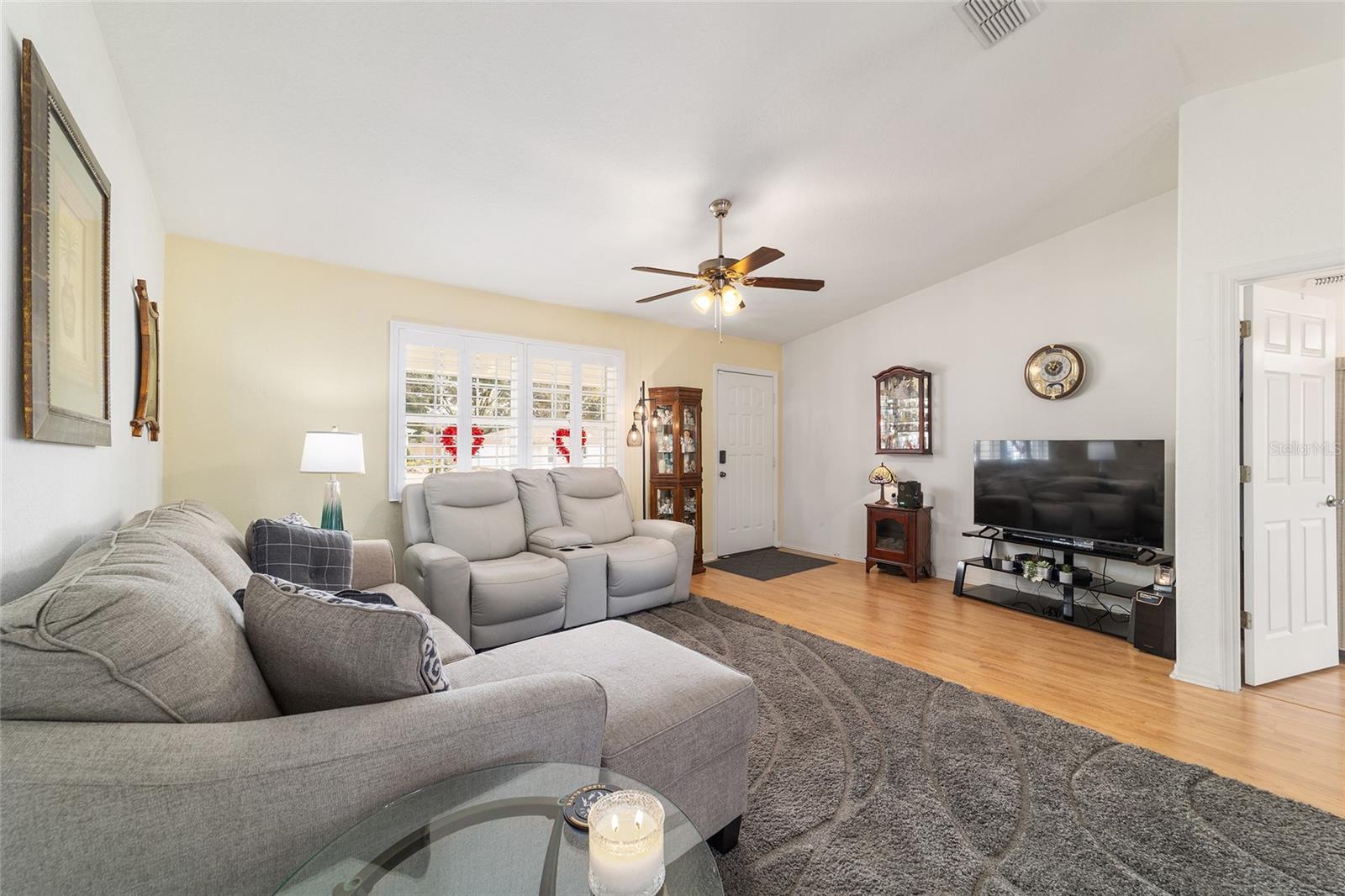 Image 21 of 70 For 10130 62nd Terrace Road