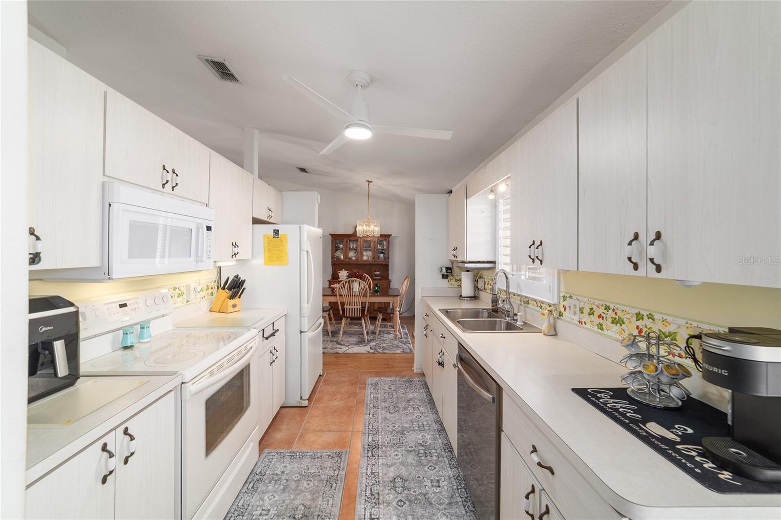 Image 33 of 70 For 10130 62nd Terrace Road