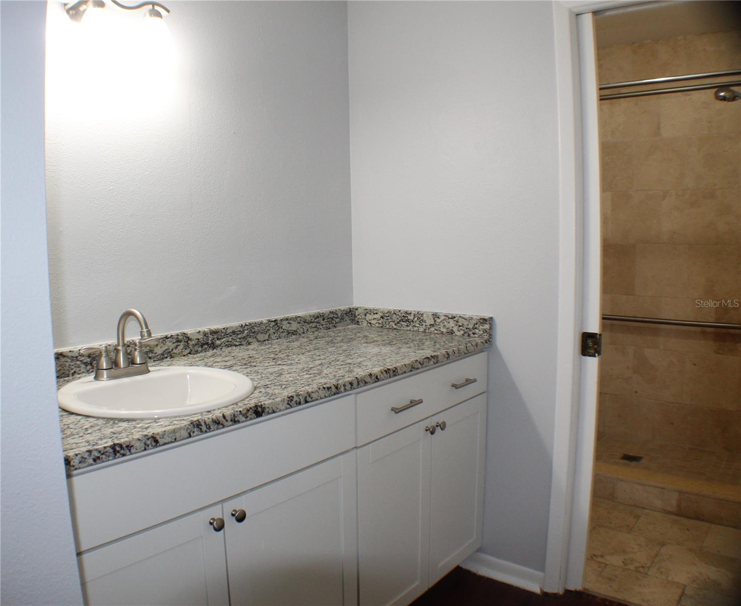 Image 4 of 20 For 1194 Falcon Drive 14