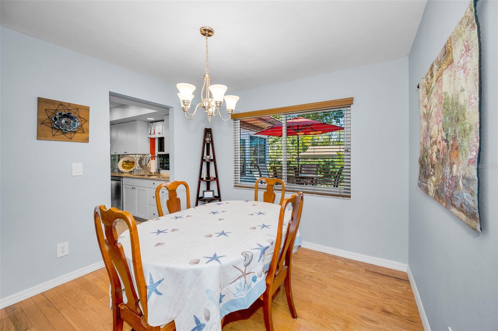 Image 11 of 74 For 2968 Macalpin Drive N