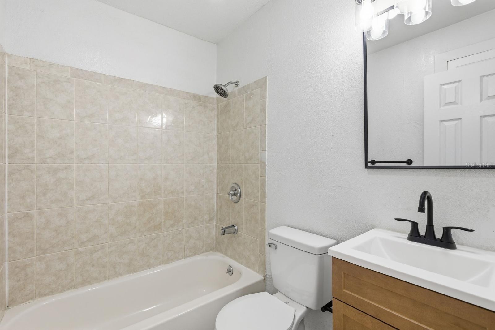 Image 22 of 28 For 1801 13th Avenue S