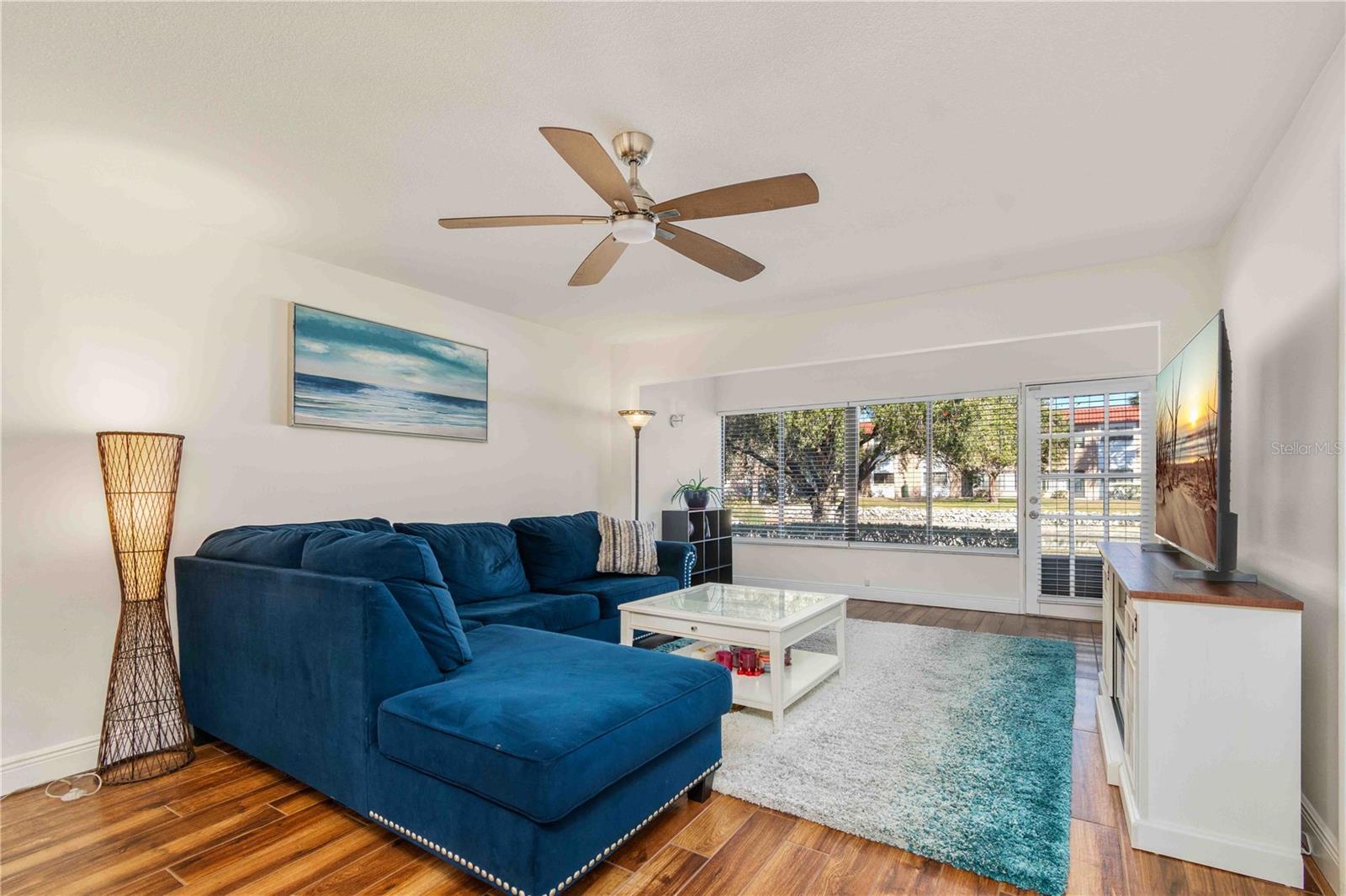 Image 11 of 41 For 1750 Belleair Forest Drive C7