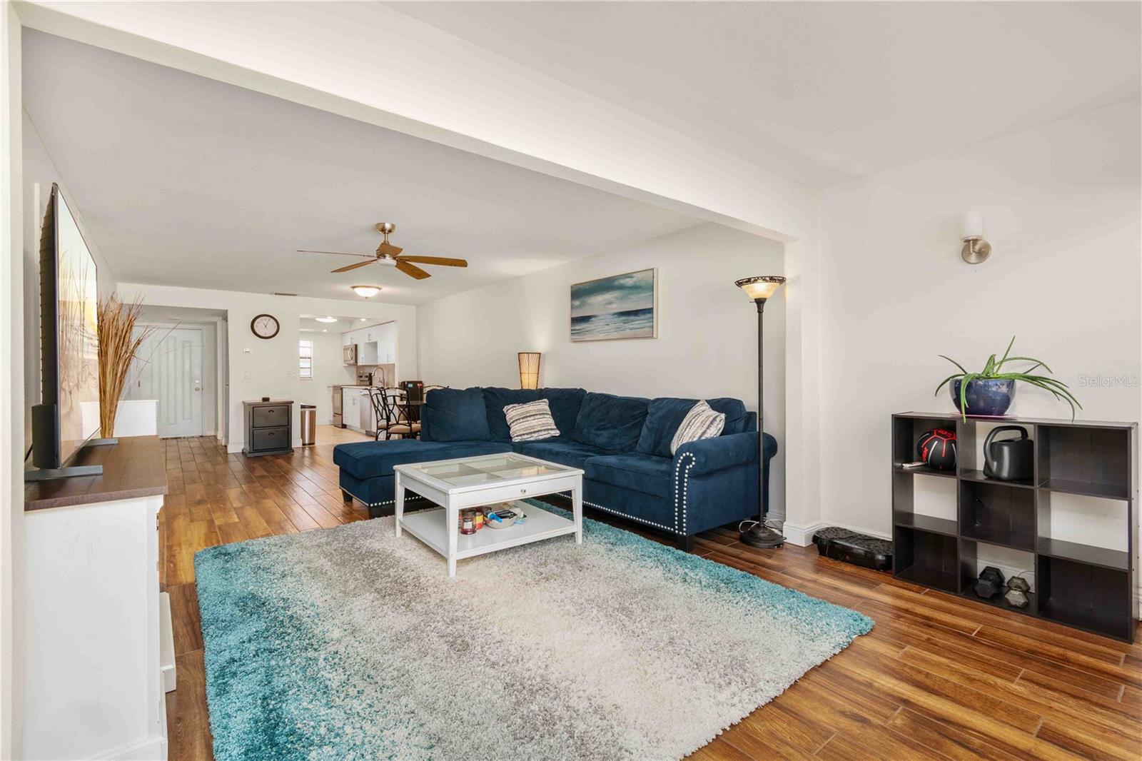 Image 13 of 41 For 1750 Belleair Forest Drive C7