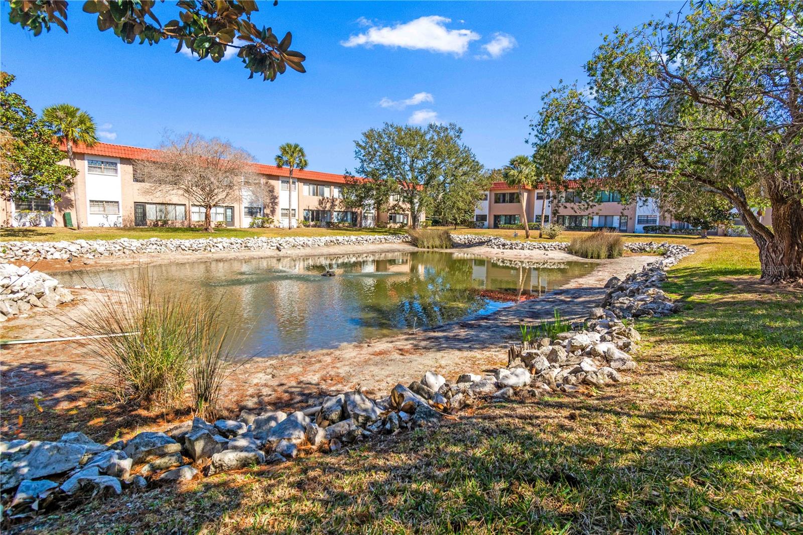 Image 3 of 41 For 1750 Belleair Forest Drive C7