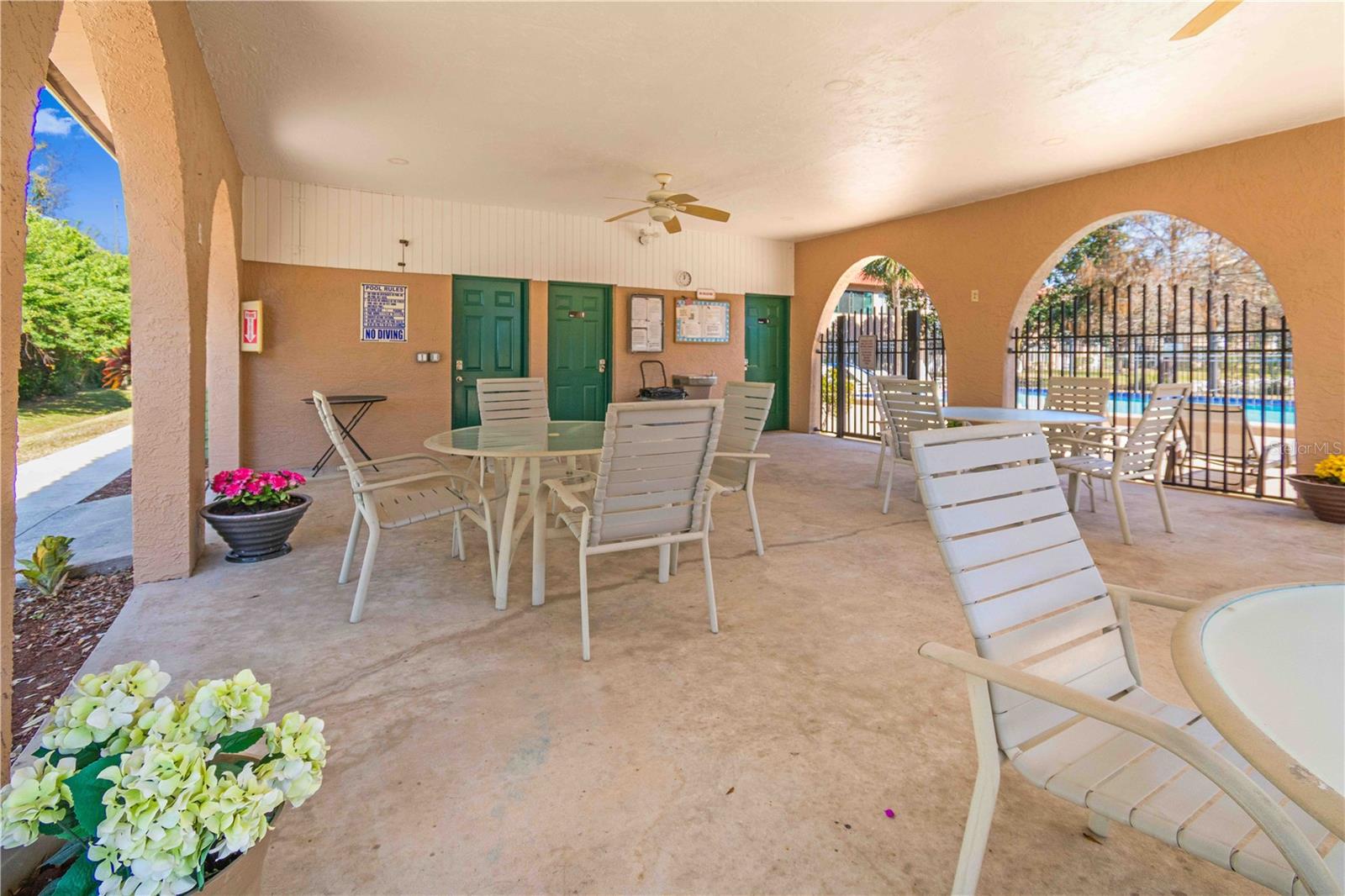 Image 34 of 41 For 1750 Belleair Forest Drive C7