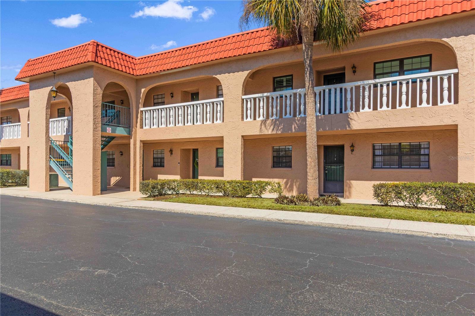 Image 41 of 41 For 1750 Belleair Forest Drive C7