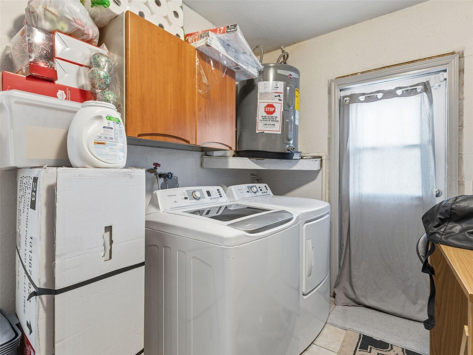 Image 17 of 28 For 3377 Montano Avenue