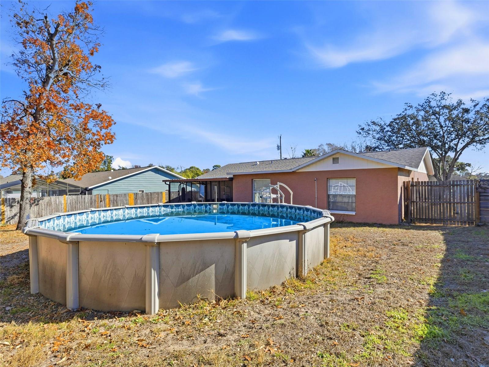 Image 22 of 28 For 3377 Montano Avenue