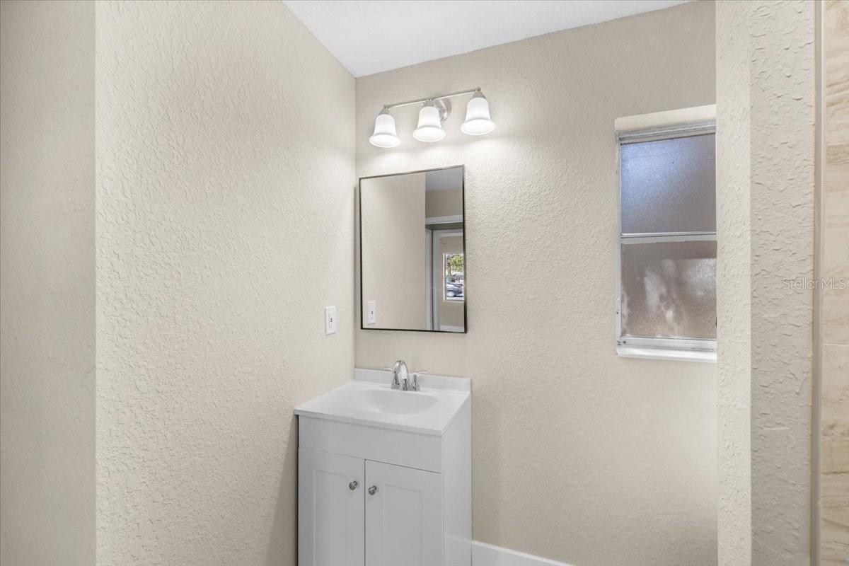 Image 21 of 39 For 7338 Spring Hill Drive