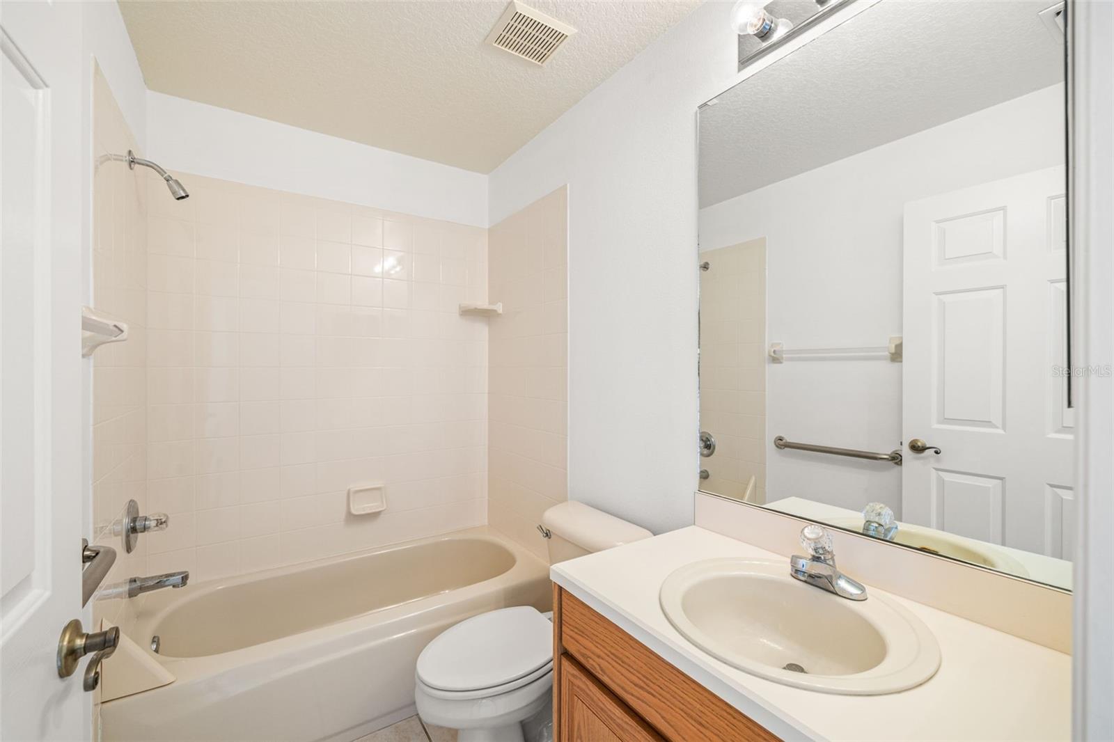 Image 19 of 45 For 10246 Timberland Point Dr