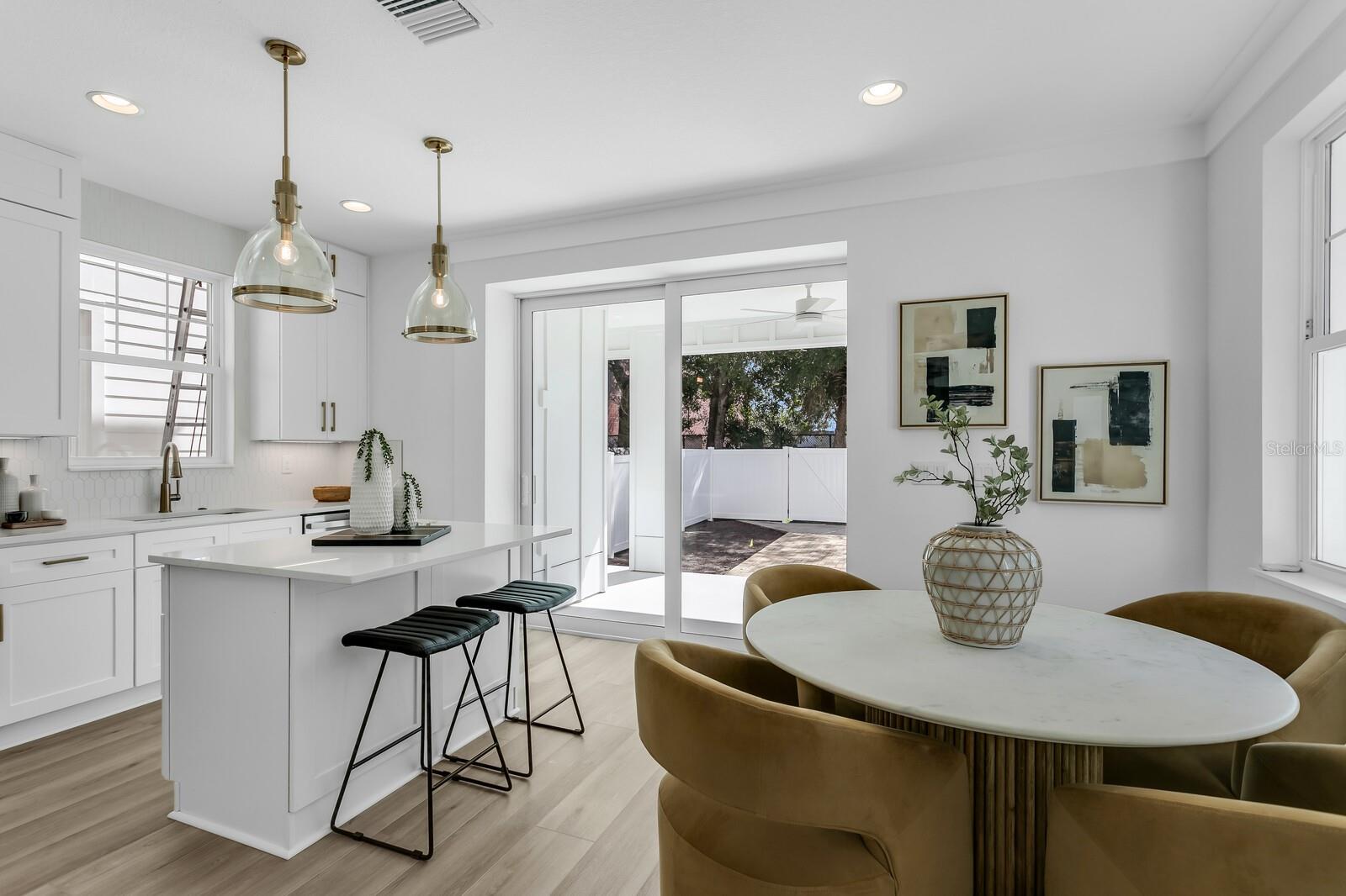 Image 10 of 42 For 2138 Chestnut Street