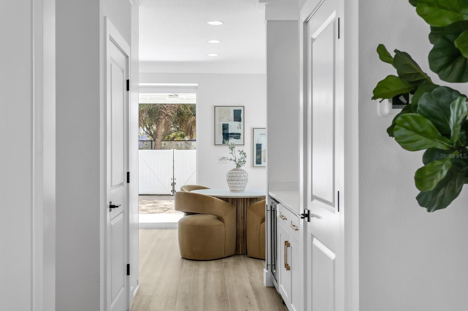 Image 16 of 42 For 2138 Chestnut Street