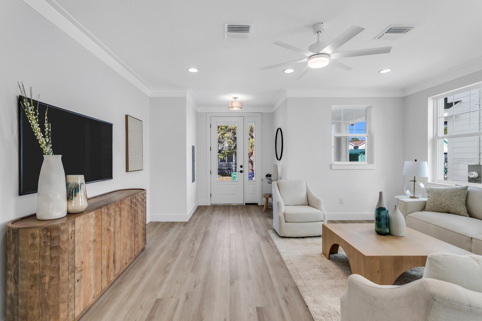 Image 17 of 42 For 2138 Chestnut Street