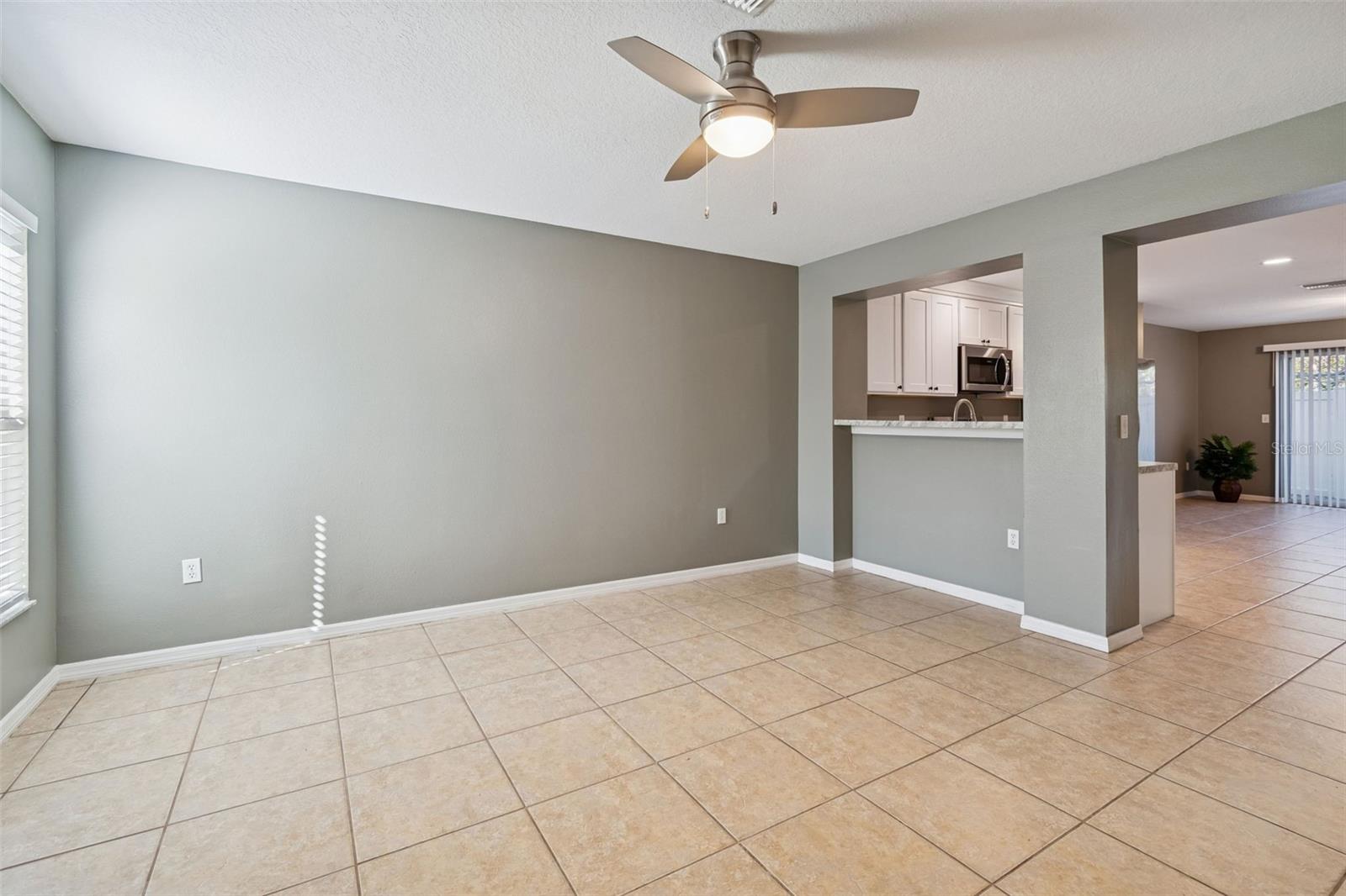 Image 10 of 47 For 8707 Sheldon Creek Boulevard