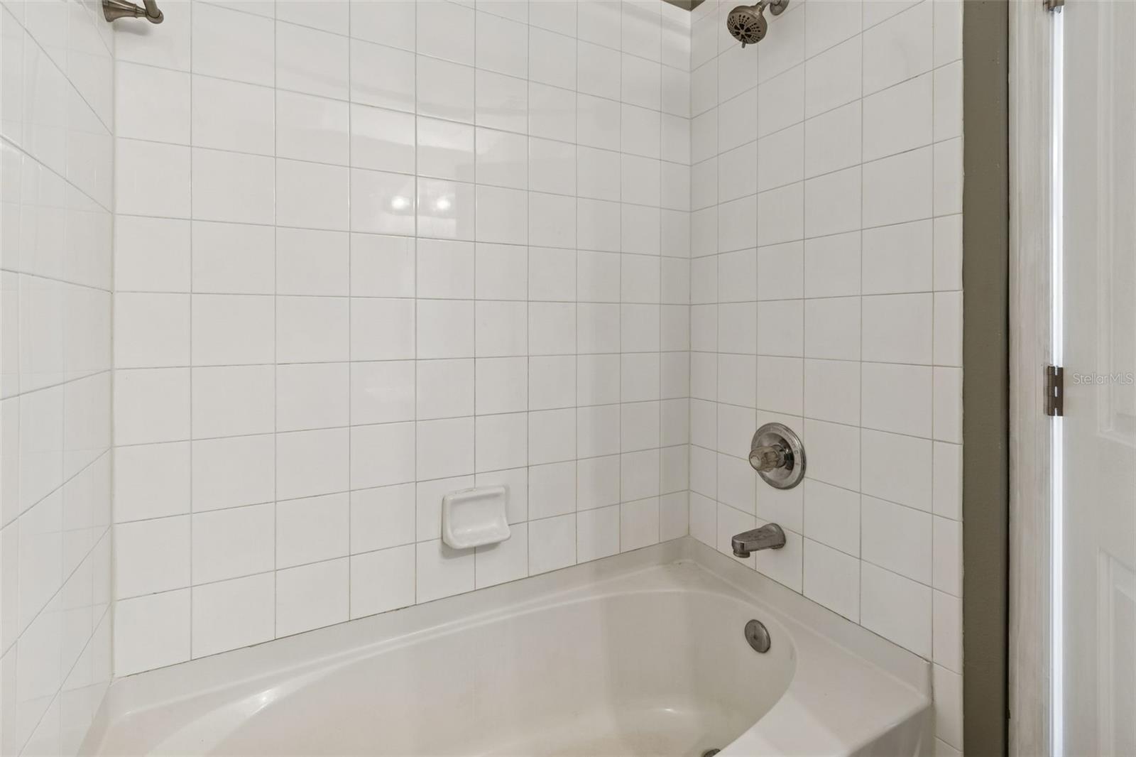 Image 28 of 47 For 8707 Sheldon Creek Boulevard