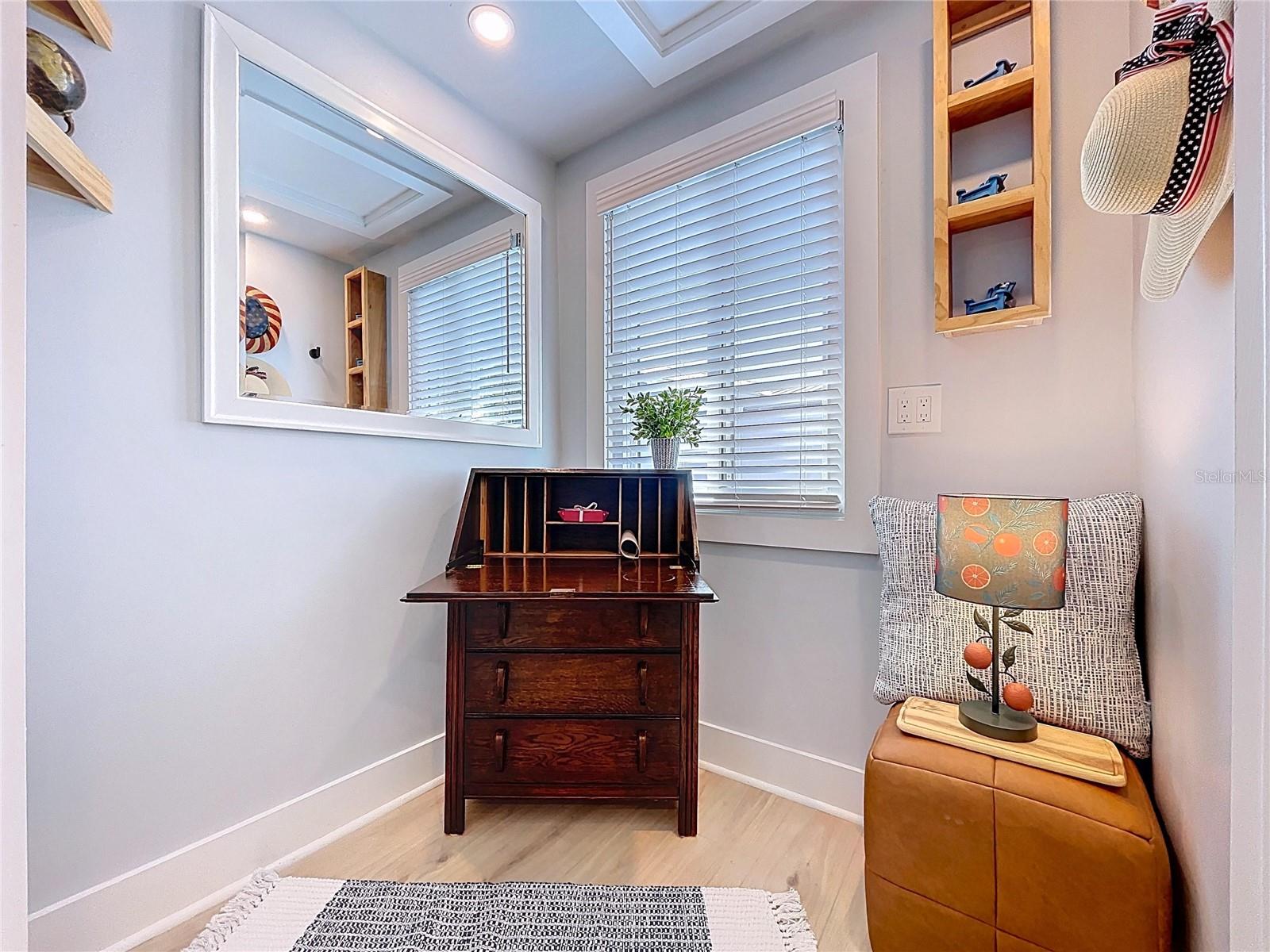 Listing photo id 28 for 220 40th Avenue