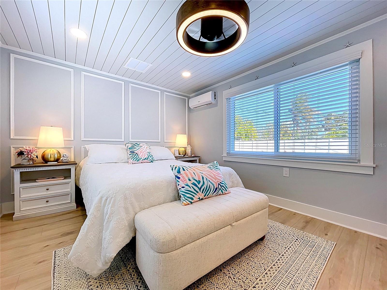 Listing photo id 34 for 220 40th Avenue