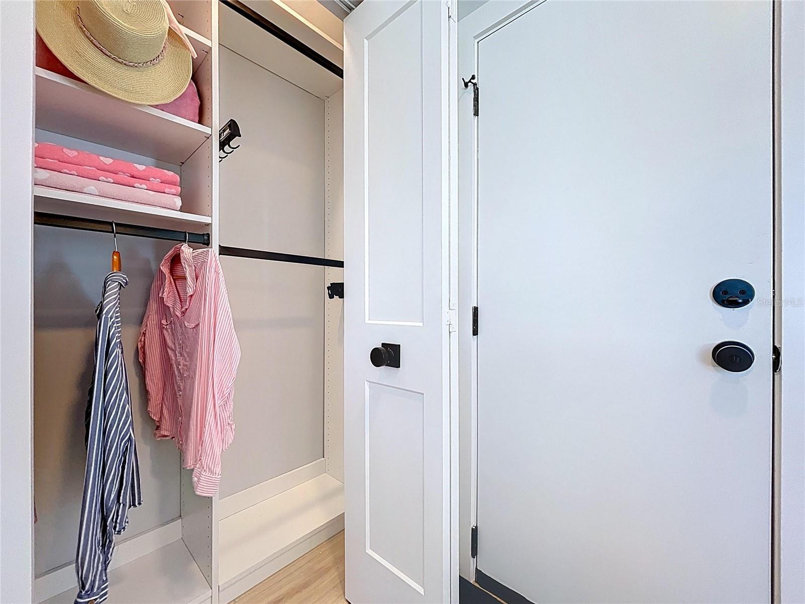 Listing photo id 35 for 220 40th Avenue