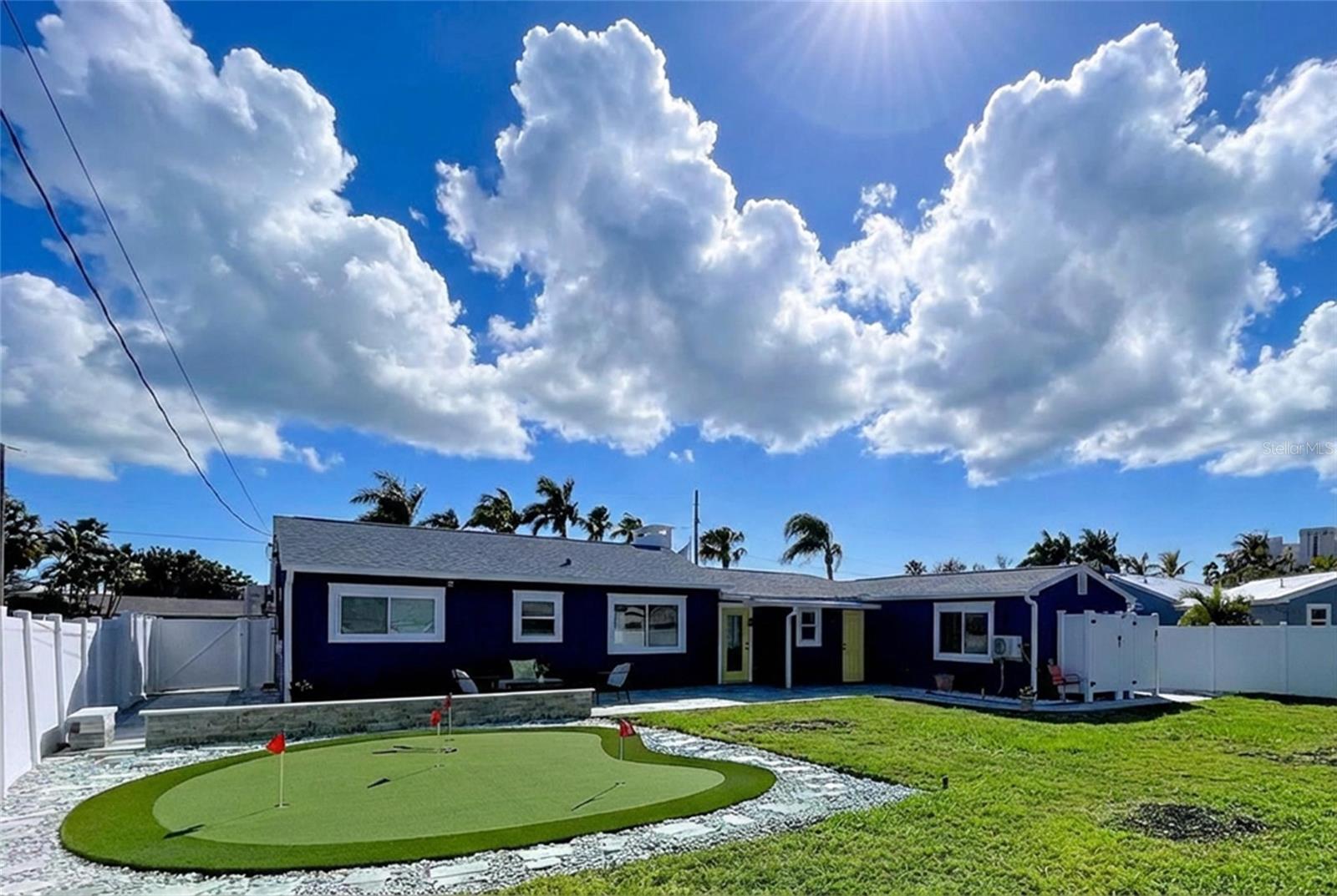 Listing photo id 38 for 220 40th Avenue