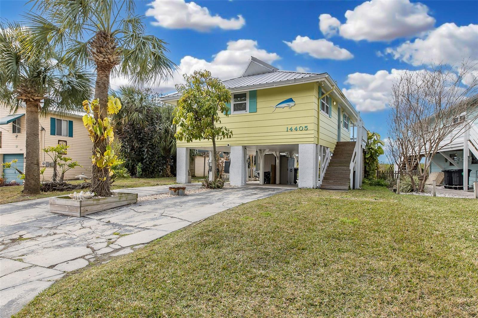 Image 5 of 70 For 14405 Birch Street