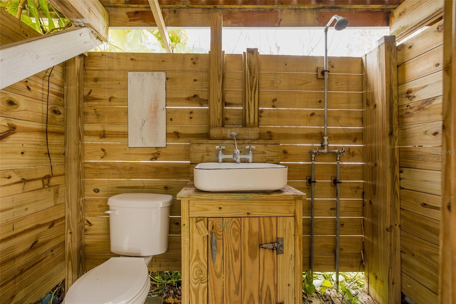 Image 55 of 70 For 14405 Birch Street