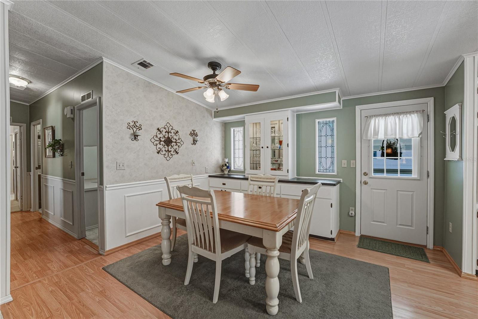 Image 15 of 49 For 3838 Chah Drive