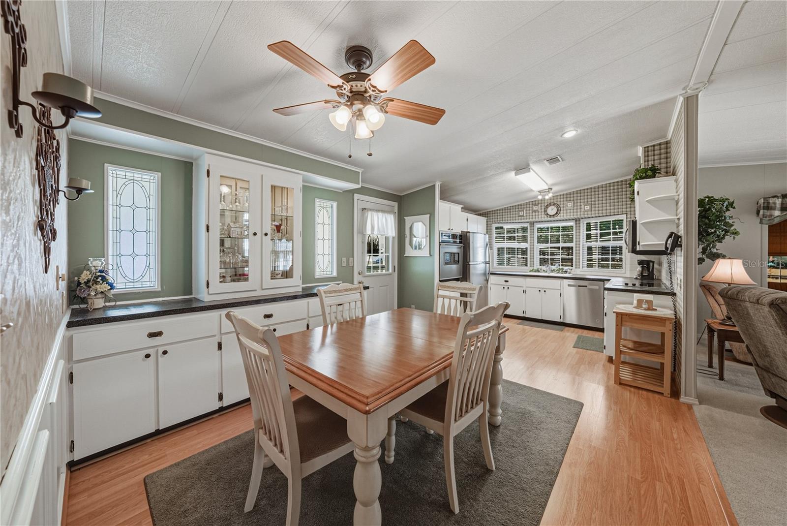 Image 17 of 49 For 3838 Chah Drive