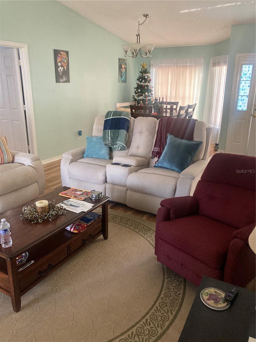 Image 8 of 21 For 5036 El Destino Drive