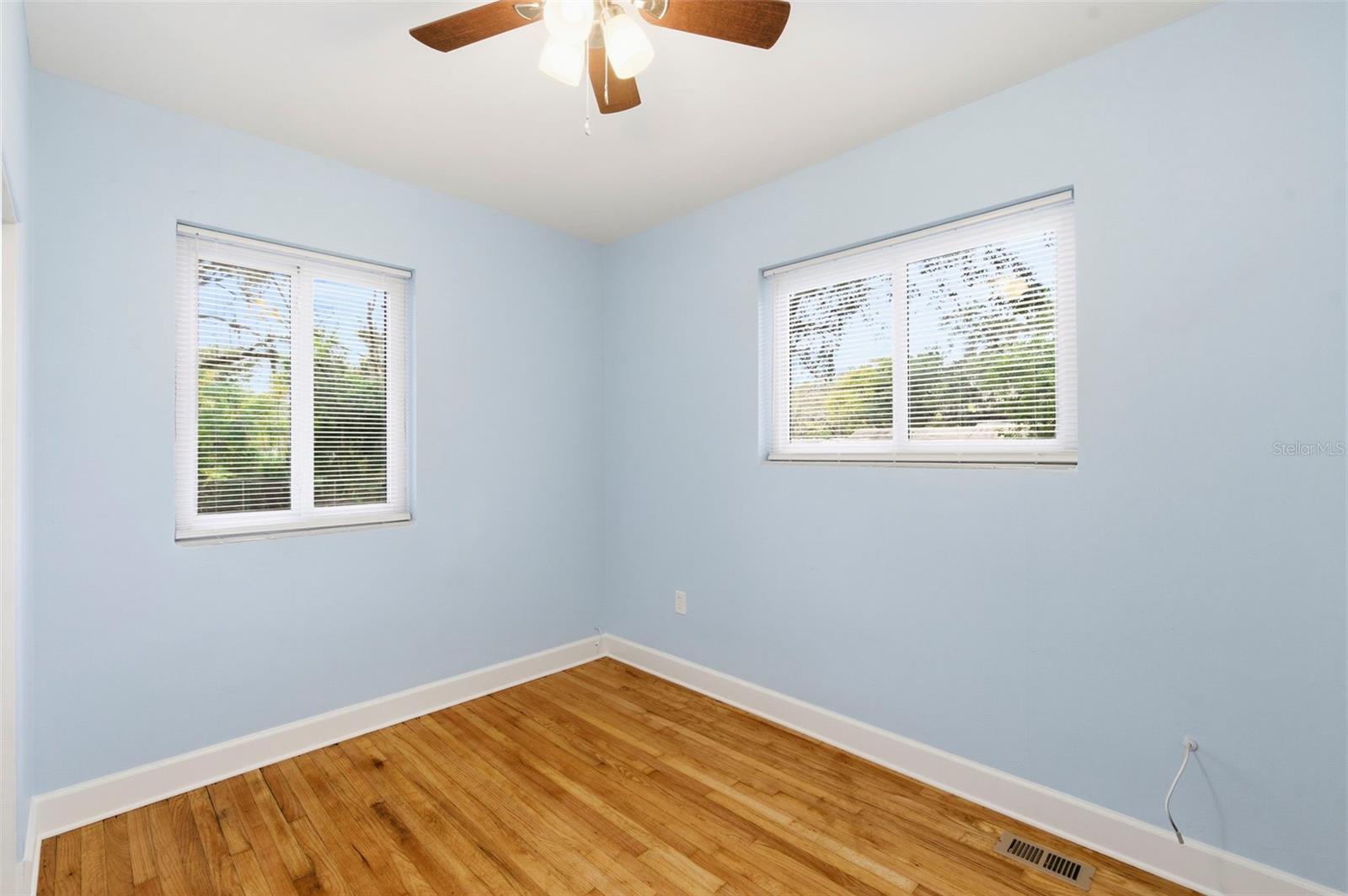 Image 18 of 23 For 6103 Corson Avenue