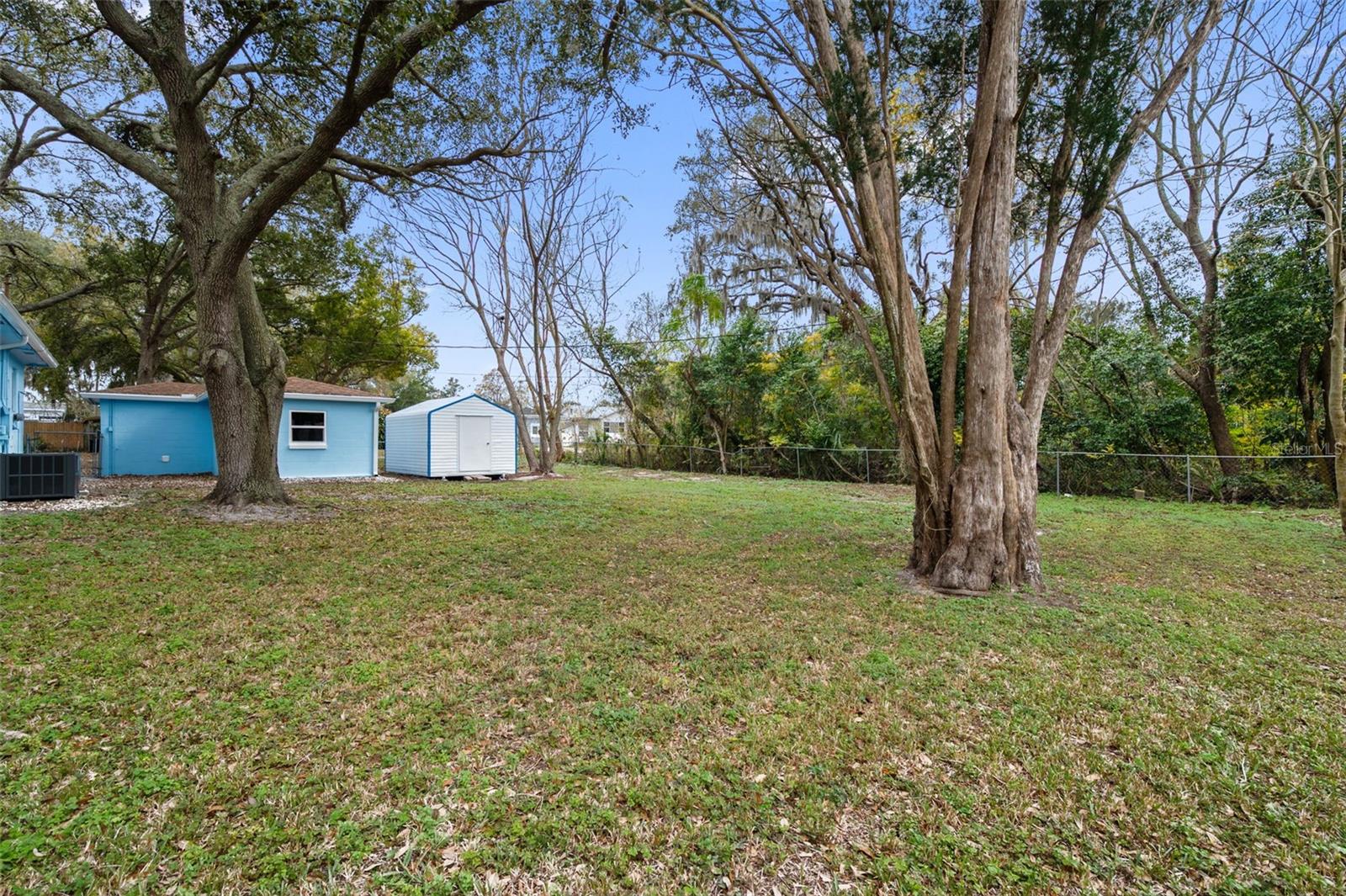 Image 20 of 23 For 6103 Corson Avenue