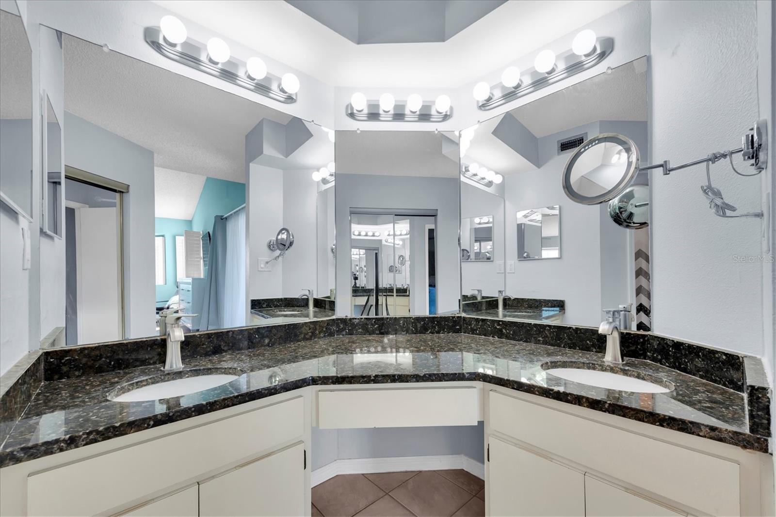 Image 18 of 48 For 6931 Stones Throw Circle N 5302