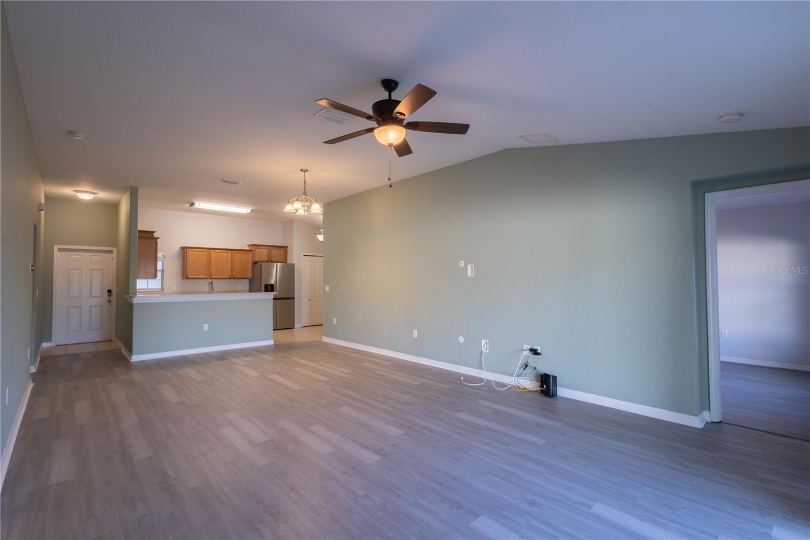 Image 15 of 40 For 8022 Alamosa Wood Avenue