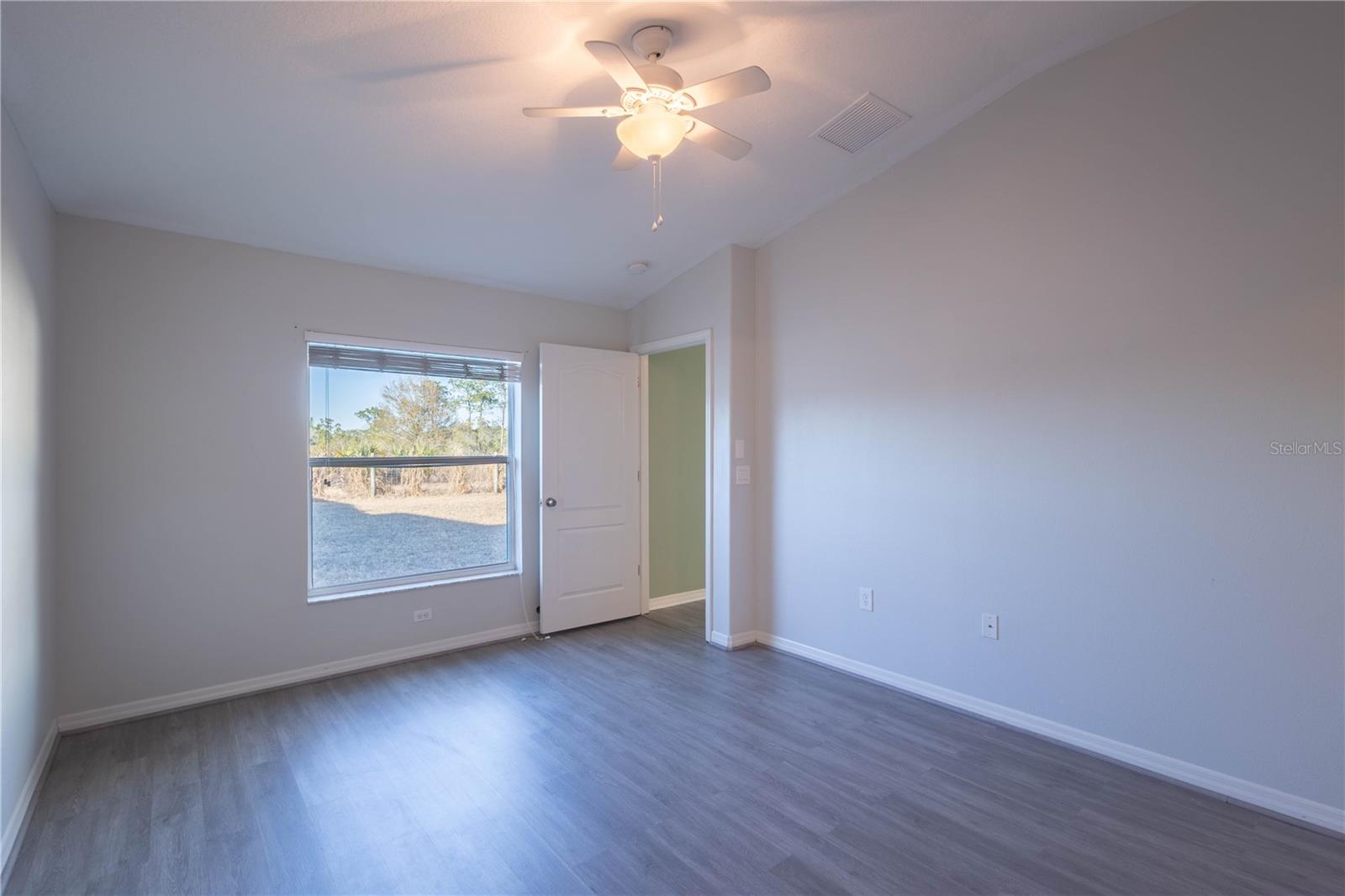 Image 18 of 40 For 8022 Alamosa Wood Avenue