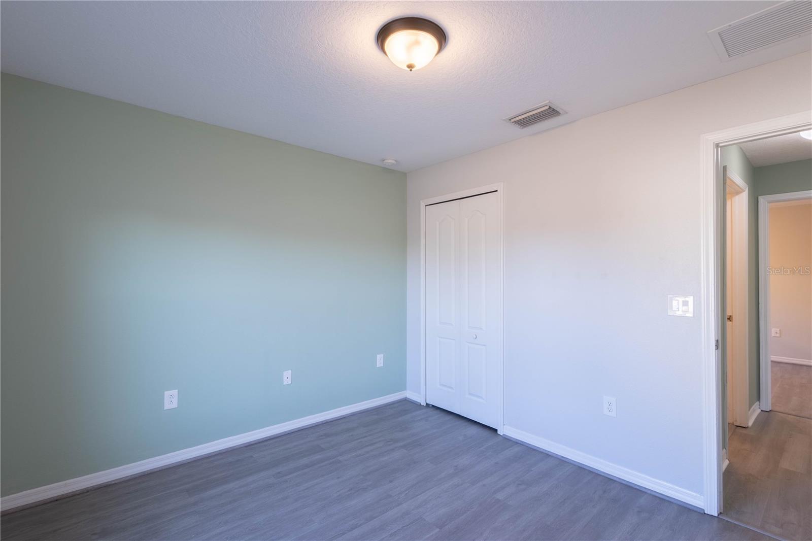 Image 23 of 40 For 8022 Alamosa Wood Avenue