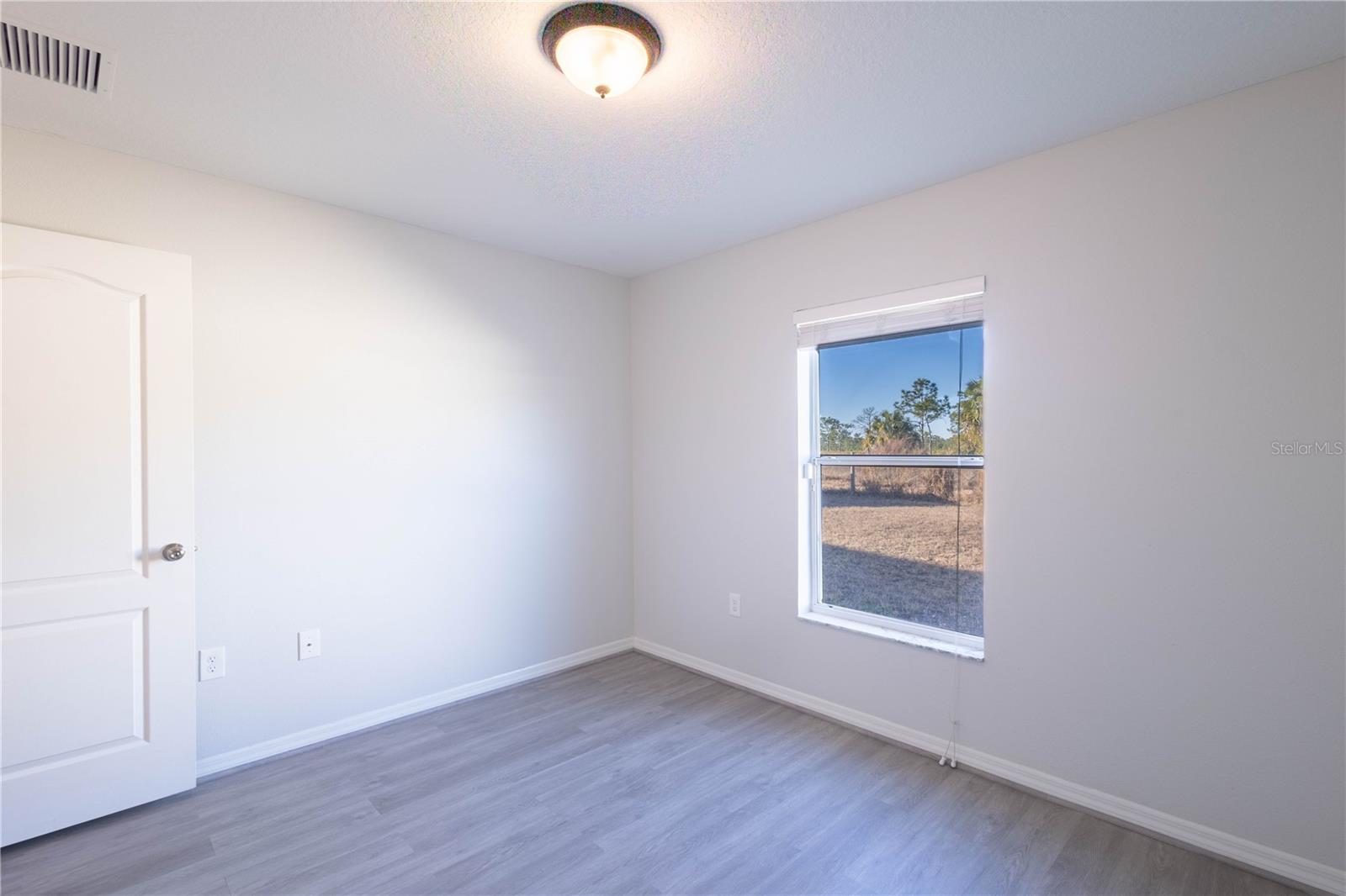 Image 24 of 40 For 8022 Alamosa Wood Avenue