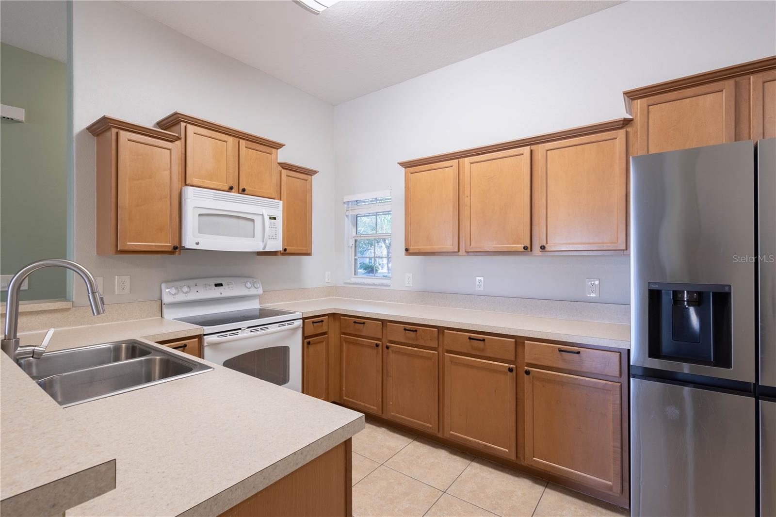 Image 8 of 40 For 8022 Alamosa Wood Avenue