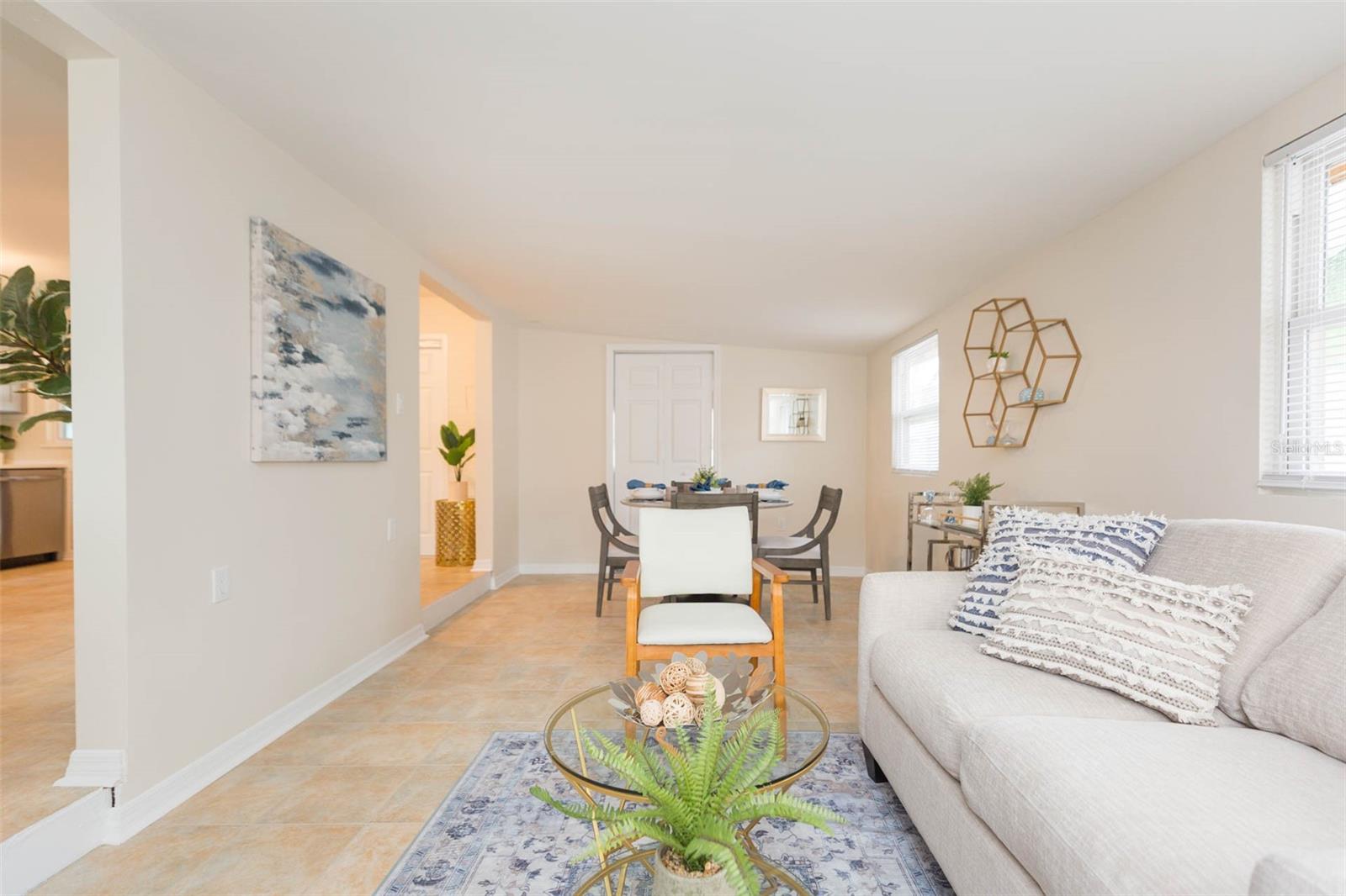 Image 19 of 36 For 1235 Palm Street