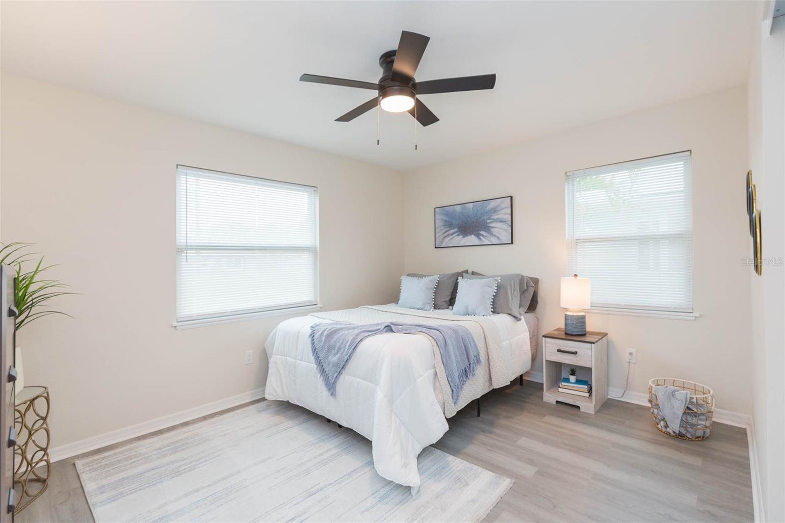 Image 20 of 36 For 1235 Palm Street