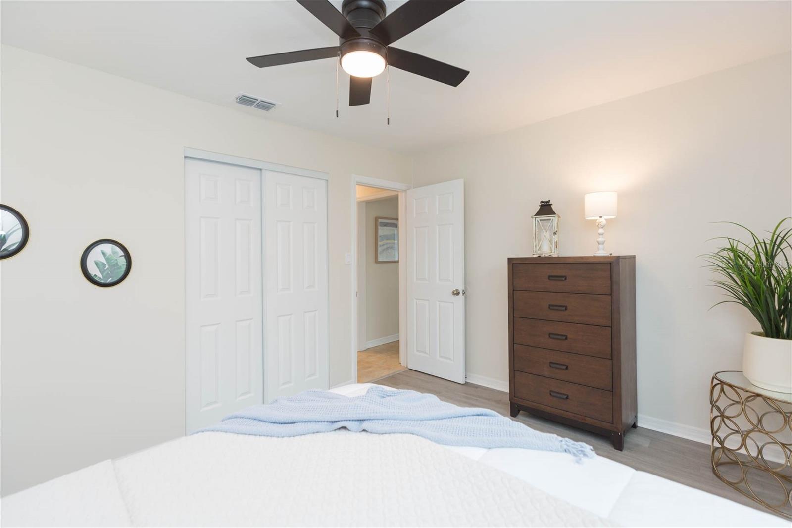 Image 22 of 36 For 1235 Palm Street