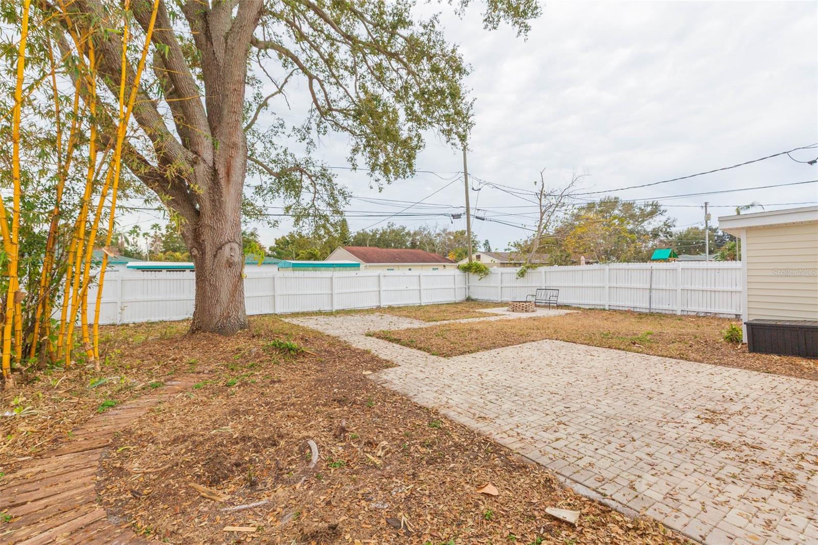 Image 32 of 36 For 1235 Palm Street