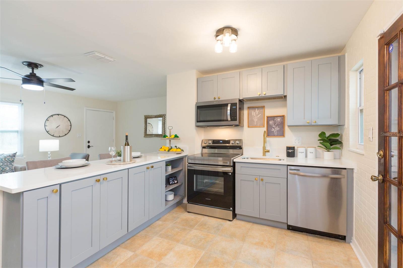 Image 8 of 36 For 1235 Palm Street